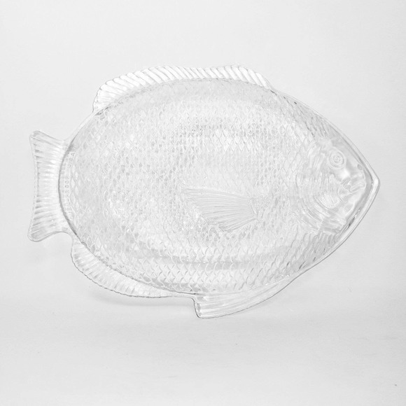 Clear Glass Embossed Fish Shaped Serving Plate/Small Platter 8"W x 11"L - Picture 2 of 3
